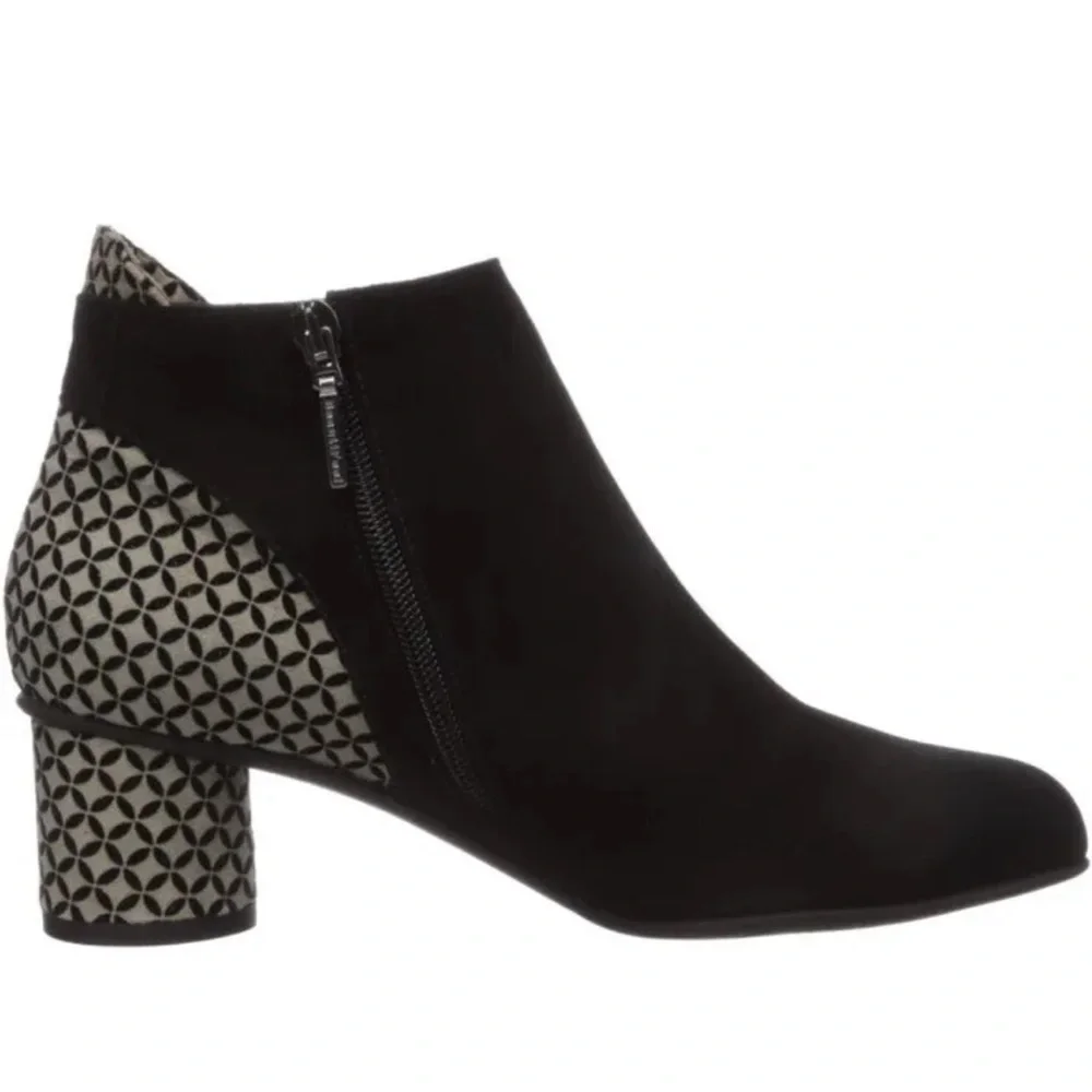 BeautiFeel Women's Dyna Bootie Black Suede Block Heel Grey Velvet Mosaic Zip 36
